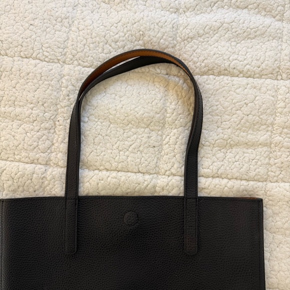 George Classic Black Tote Bag - Picture 2 of 5